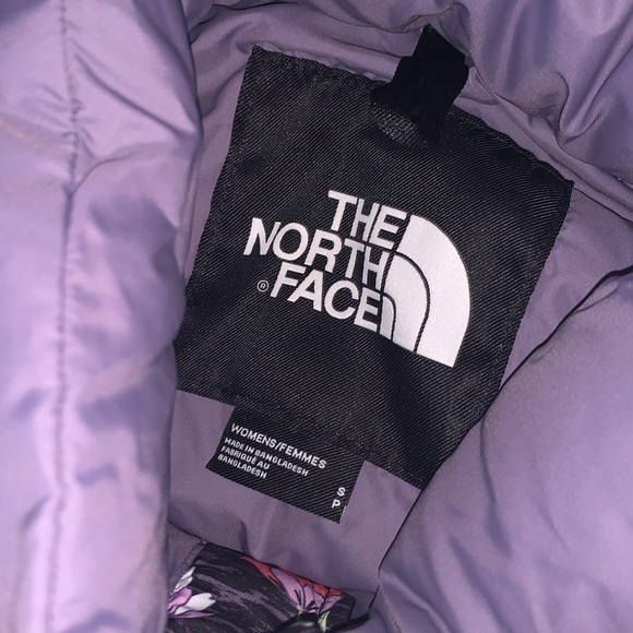 NWT The North Face Women’s 1996 Retro Nuptse Jacket, Small - Picture 5 of 11